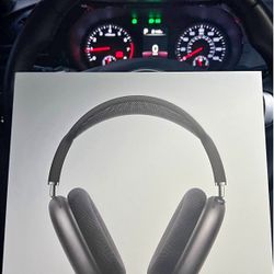 Apple AirPods Max – Space Grey/ black (Brand New & Sealed)