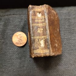 Rare 1- Mini Bibles & 1- Mini The Baby Bible Prayer Book