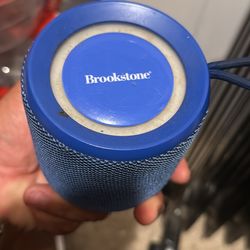 Brookstone Bt Speaker