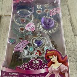 2009 Disney Princess Royal Light Up Tiara & Jewelry Set