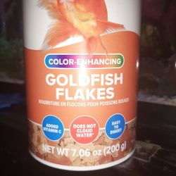 Gold Fish Flake  Its Open But  Is Full