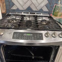 GE Stove 