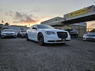 2019 Chrysler 300