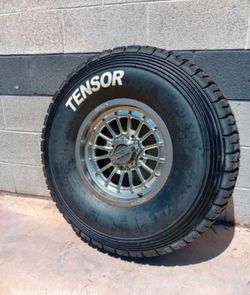 O n Sale. Metal Fx 15x7 4x137 wheels & 33x10-15 Tensor DSR TIRES For CAN AM HONDA UTV SXS (We Finance)