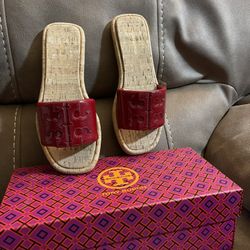 Tory Burch Leather Sandals Size 6.