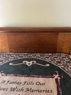 Got 3 bed frames think they are single old but very beautiful