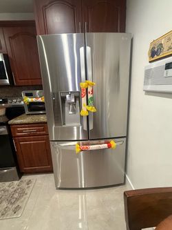 LG refrigerator