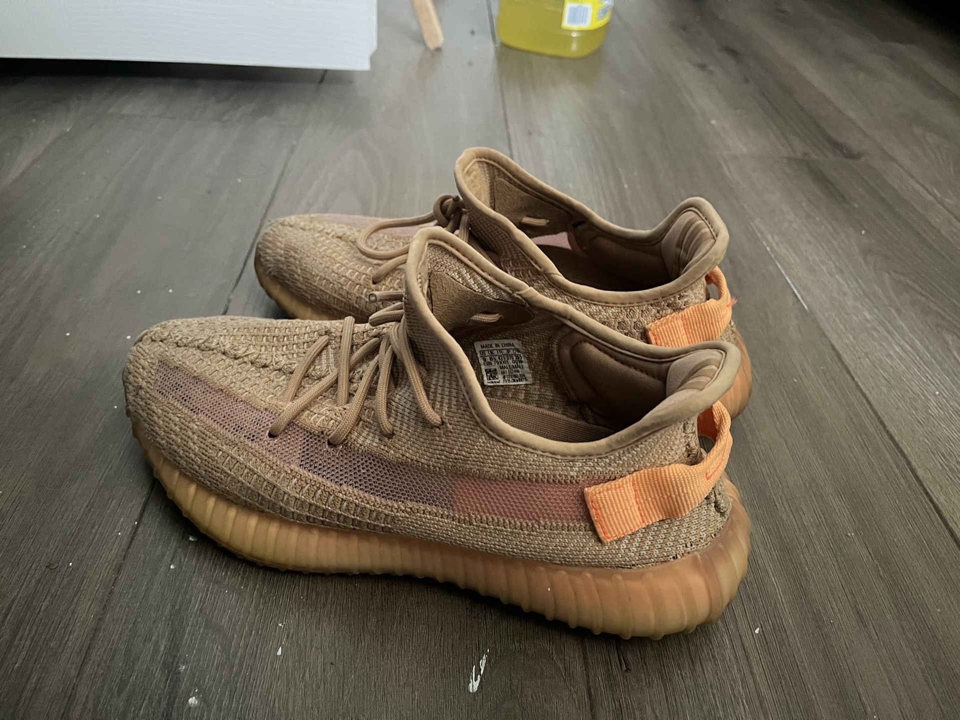 Yeezy Boost Real (cheap) Size 9 Men 