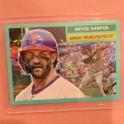 Bryce Harper Topps 100 Holo Foil Baseball Collectible Card New Excellent Condition! 