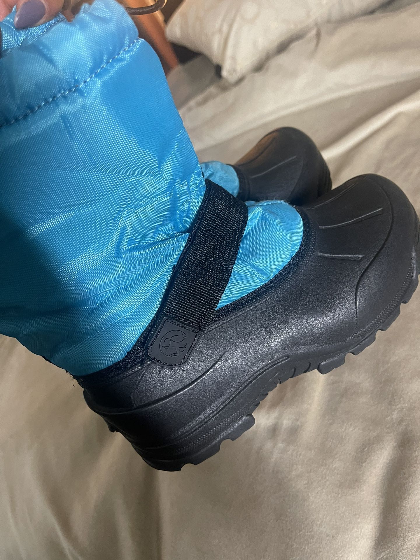 Snow Boots Size 1