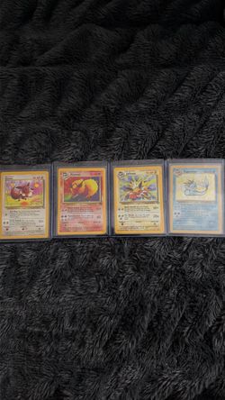 1999 Pokémon Cards Eevee Flareon Jolteon Vaporeon Set Jungle