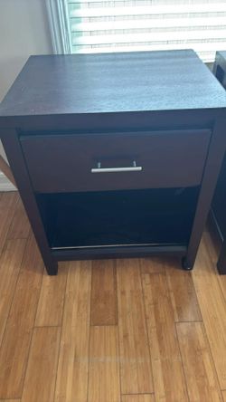 Night stand