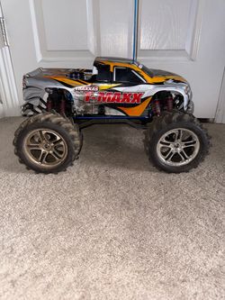 Traxxas T-Maxx Classic