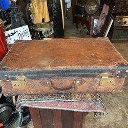Old Leather Suitcase Harrods LTD Makers London 30  Inches Long By18Wide 7 Deep 