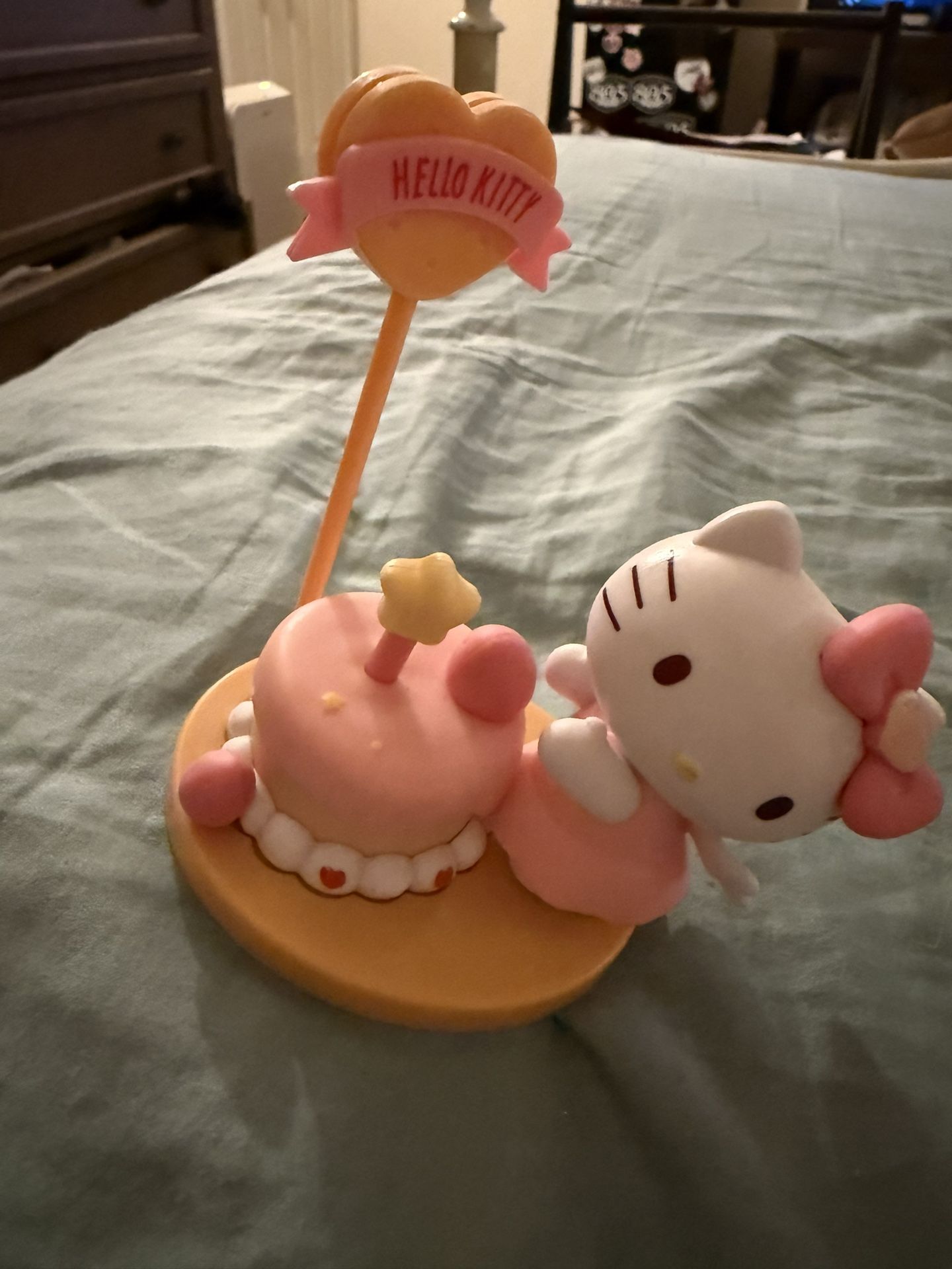 Hello Kitty Figure
