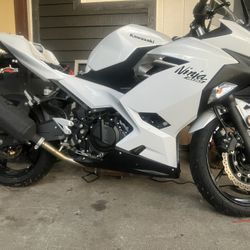 Kawasaki Ninja 400