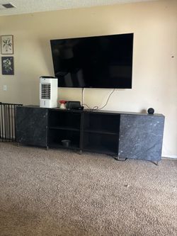 Entertainment center 80 inch