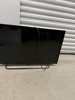 Element 32 Inch Flatscreen