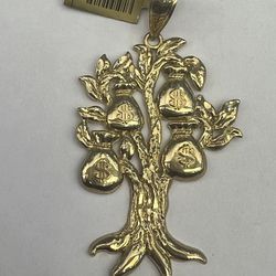 Gold 14k Charm 9.2 Grams 💰💰💰