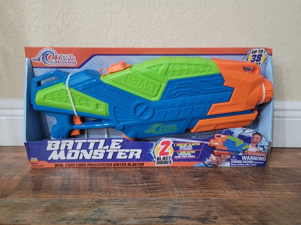 Battle Monster Water Blaster