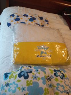 Twin Bedding Package.  Mattress Pad & Sheets