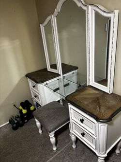 Vanity