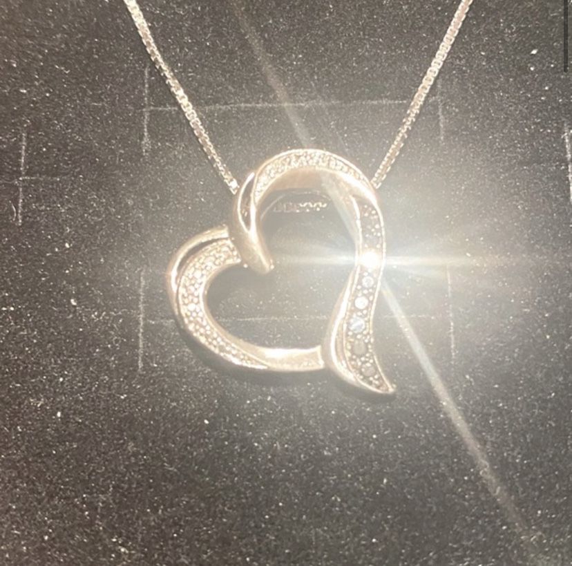Diamond Heart Pendant Necklace 925