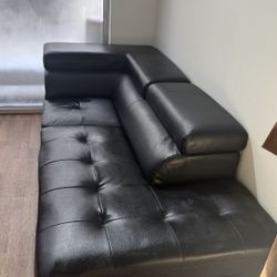 Black Leather Couch 