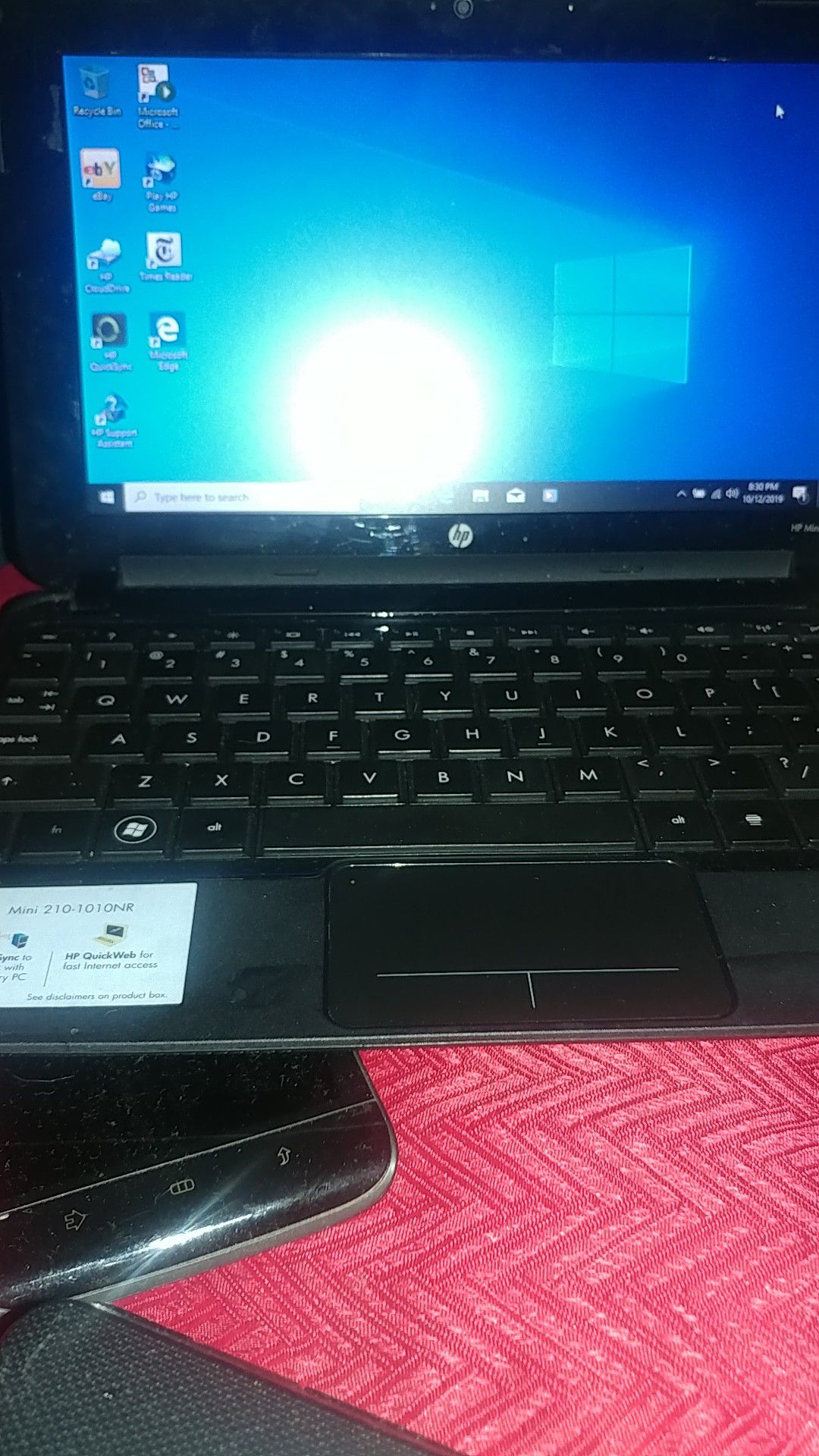 Hp mini laptop with Windows 10