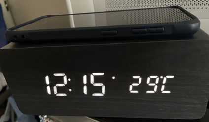 Wireless Charging Alarm Clock