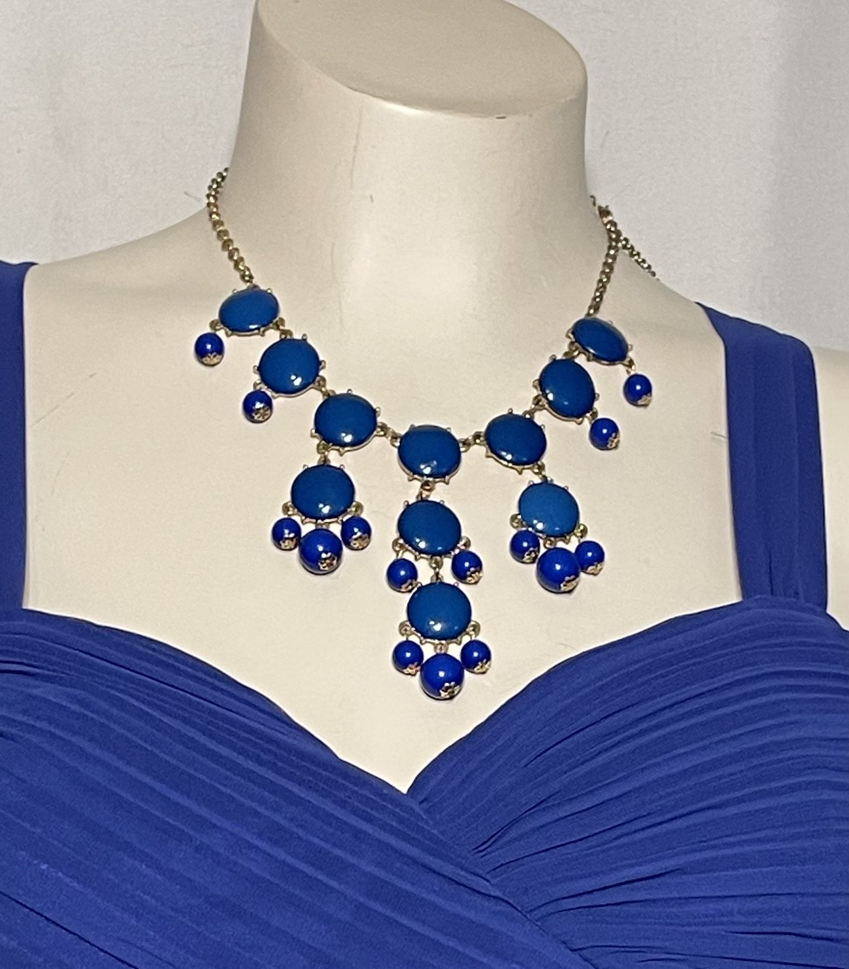 Costume Jewelry Necklace Blue