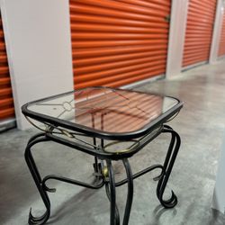 End table
