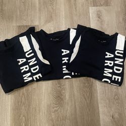 Large Long-Sleeve Under Armor Heat gear Shirt Used Good Condition