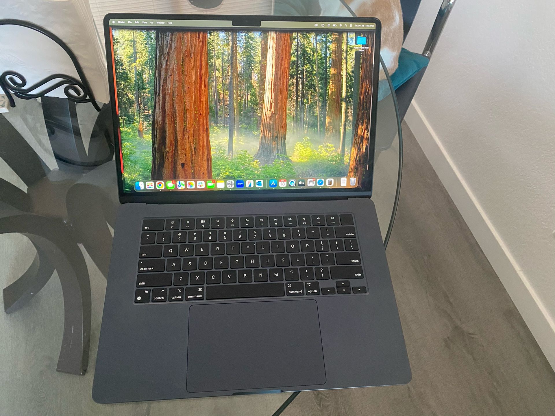 2024 MacBook Air 15” M3 16GB - $800