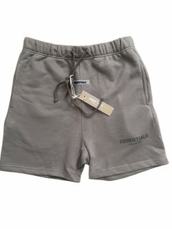Essential shorts size m