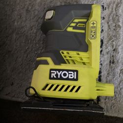 ONE+ 18V Cordless 1/4 Sheet Sander (Tool-Only) No  Dust Bag