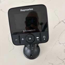 Raymarine DRAGONFLY-4 Used