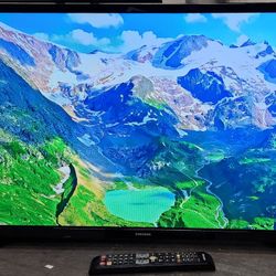 32" 720p LED Smart TV Model 2023