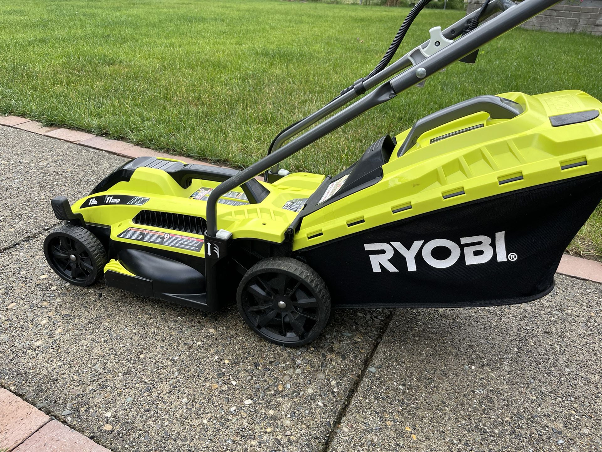 RYOBI 13” Electric Mower, Like New!