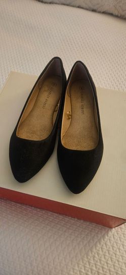 Womens shoes