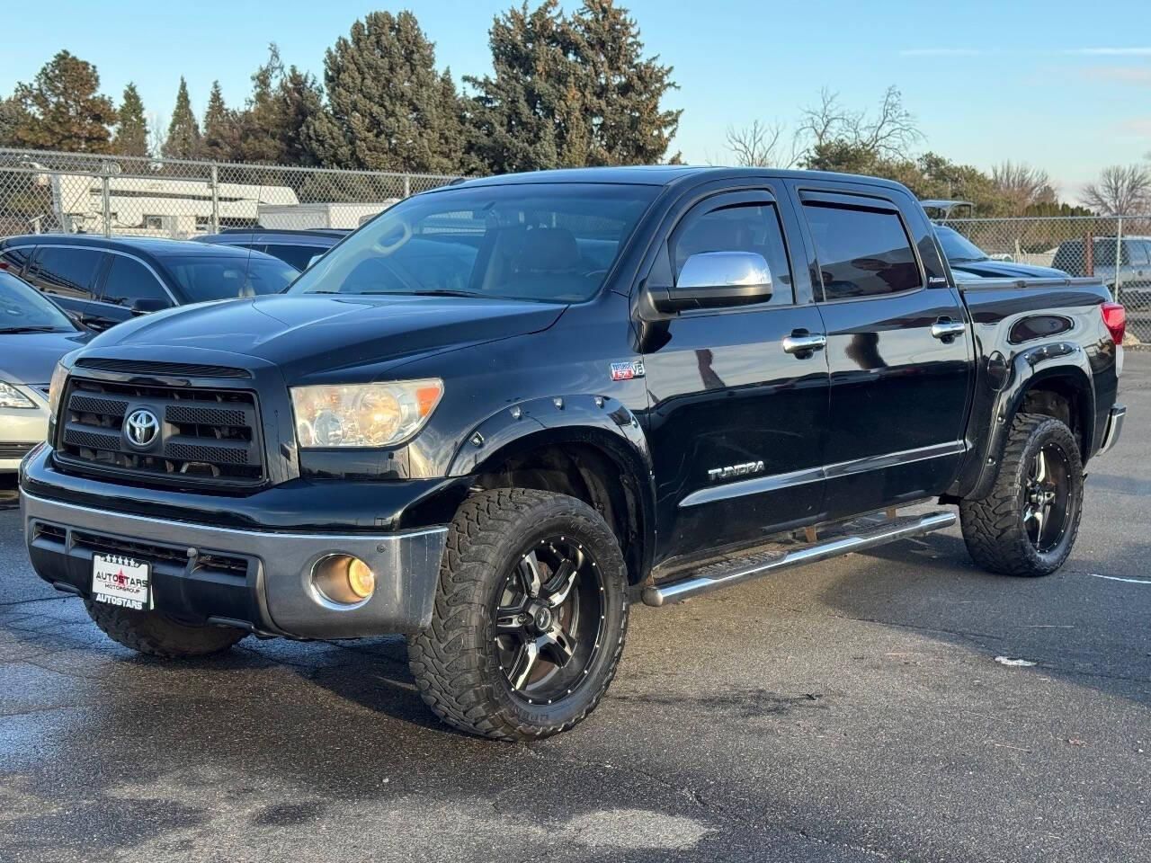 2013 Toyota Tundra 4WD Truck