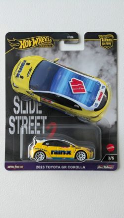 Hot Wheels Premium 2023 Toyota GR Corolla