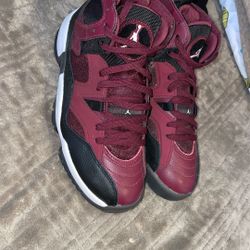 Woman’s Jumpman Two Trey Bordeaux Air Jordan