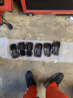 2017 Jeep Cherokee Grill inserts