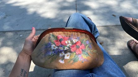 Vintage REGHI Italy Hand Painted Floral Leather Frame Bag Kiss Lock Clutch MINT