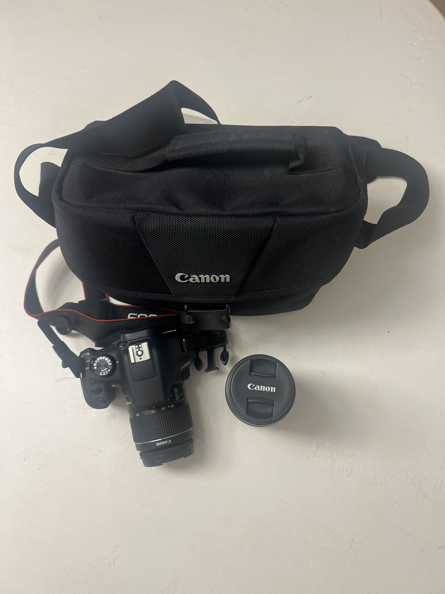 canon Eos Rebel T6 ds126621