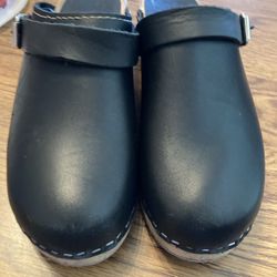 Womens Mia Black Leather Clogs With Buckle Size 38 Made in Sweden 