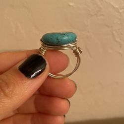 Genuine Turquoise And Sterling Silver Ring 