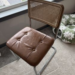 Mid-Century Modern Dining Chair