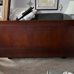 King Size Sleigh Bed